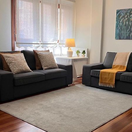 Duplex 122M2, 4 Dormitorios, 2 Banos Completos, Wifi 1Gb Mundaka Buitenkant foto