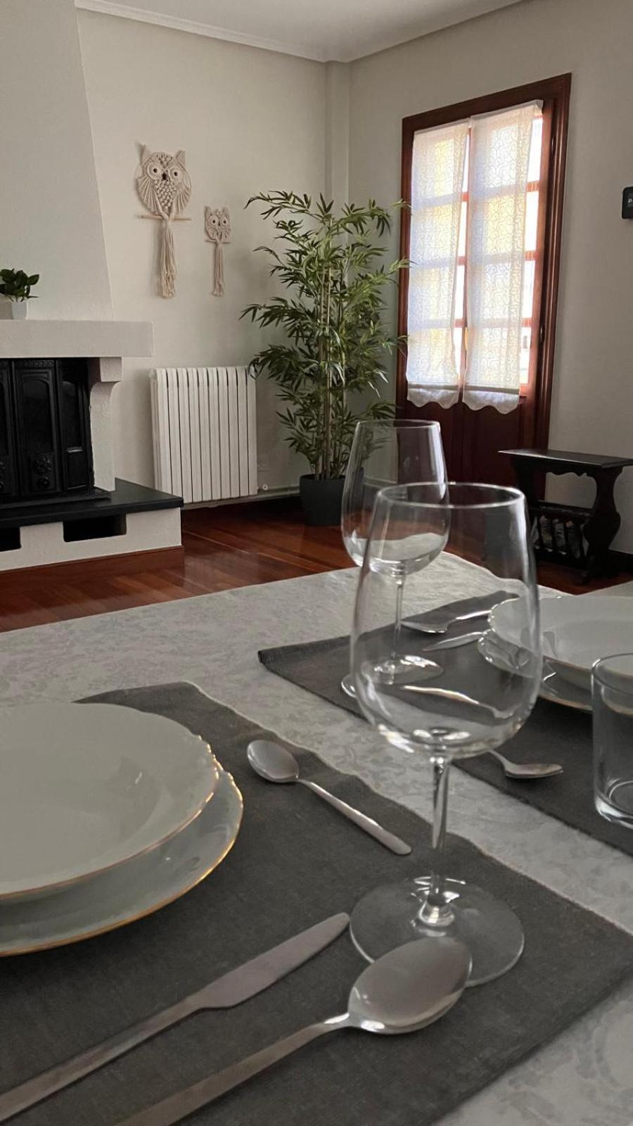 Duplex 122M2, 4 Dormitorios, 2 Banos Completos, Wifi 1Gb Mundaka Buitenkant foto
